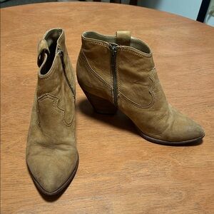 Frye Reina Booties